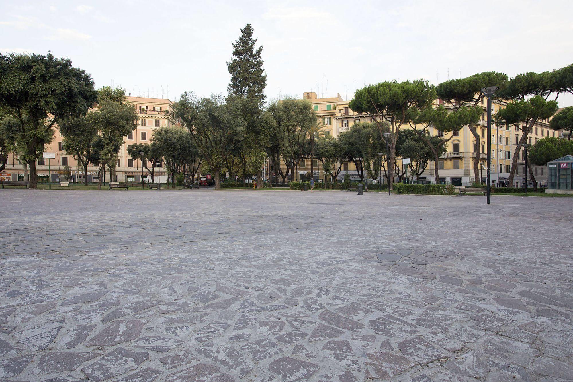 Bells Of Rome Hotell Eksteriør bilde
